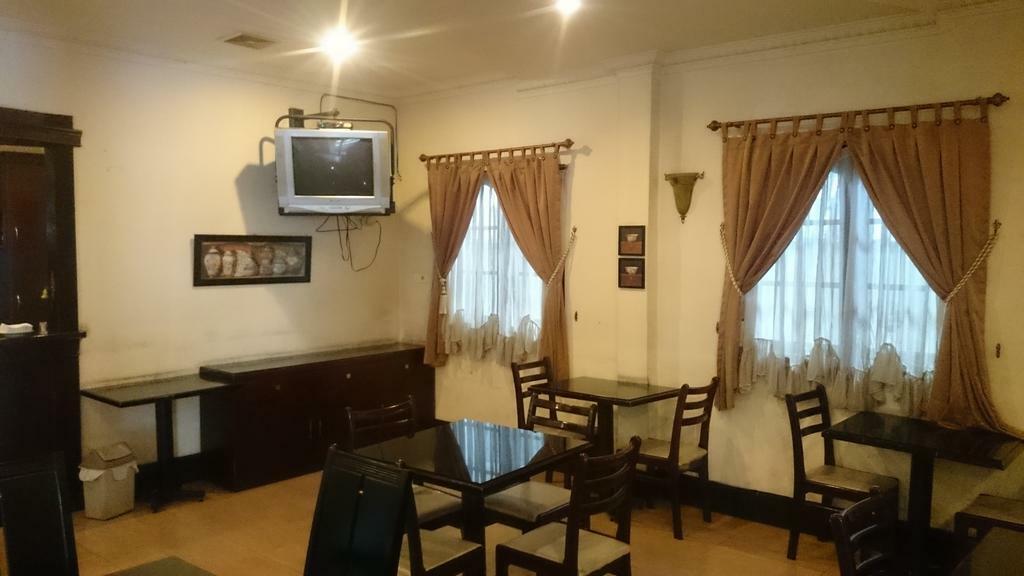 Hotel Citi International Palang Merah Медан Экстерьер фото